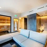 Welcome Hotel
