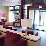 ホテル ウェルカム 4*