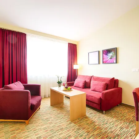 Welcome Hotel 4*