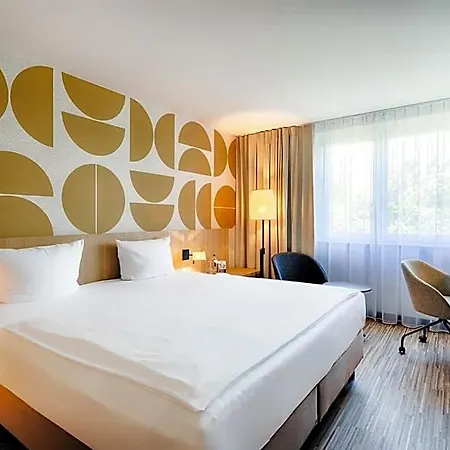 Welcome Hotel