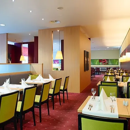 Welcome Hotel 4*